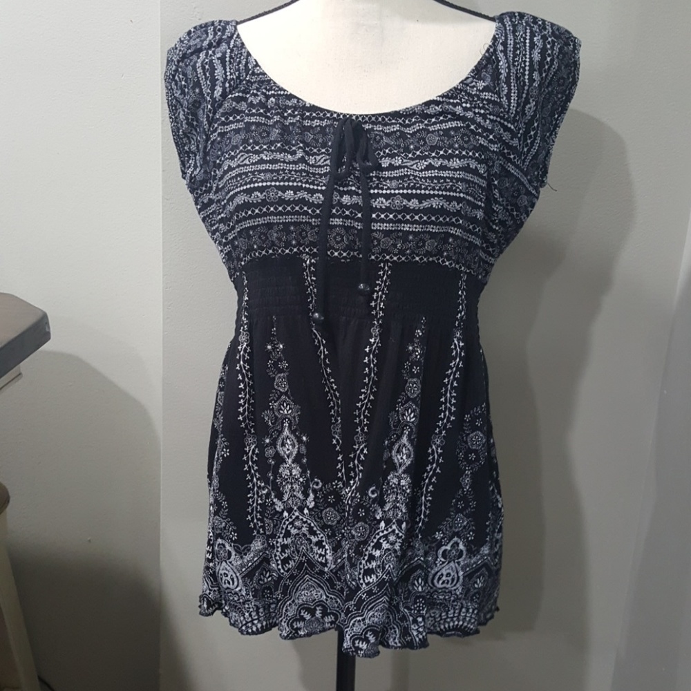 Boho festival peasant top